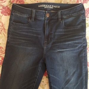 American Eagle Hi-Rise Crop Jean